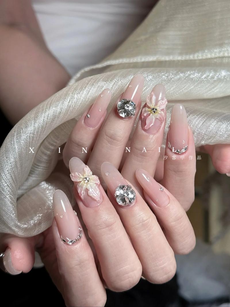 绵阳美甲：为你的美丽加冕
